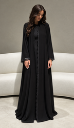 Noir Lace Abaya