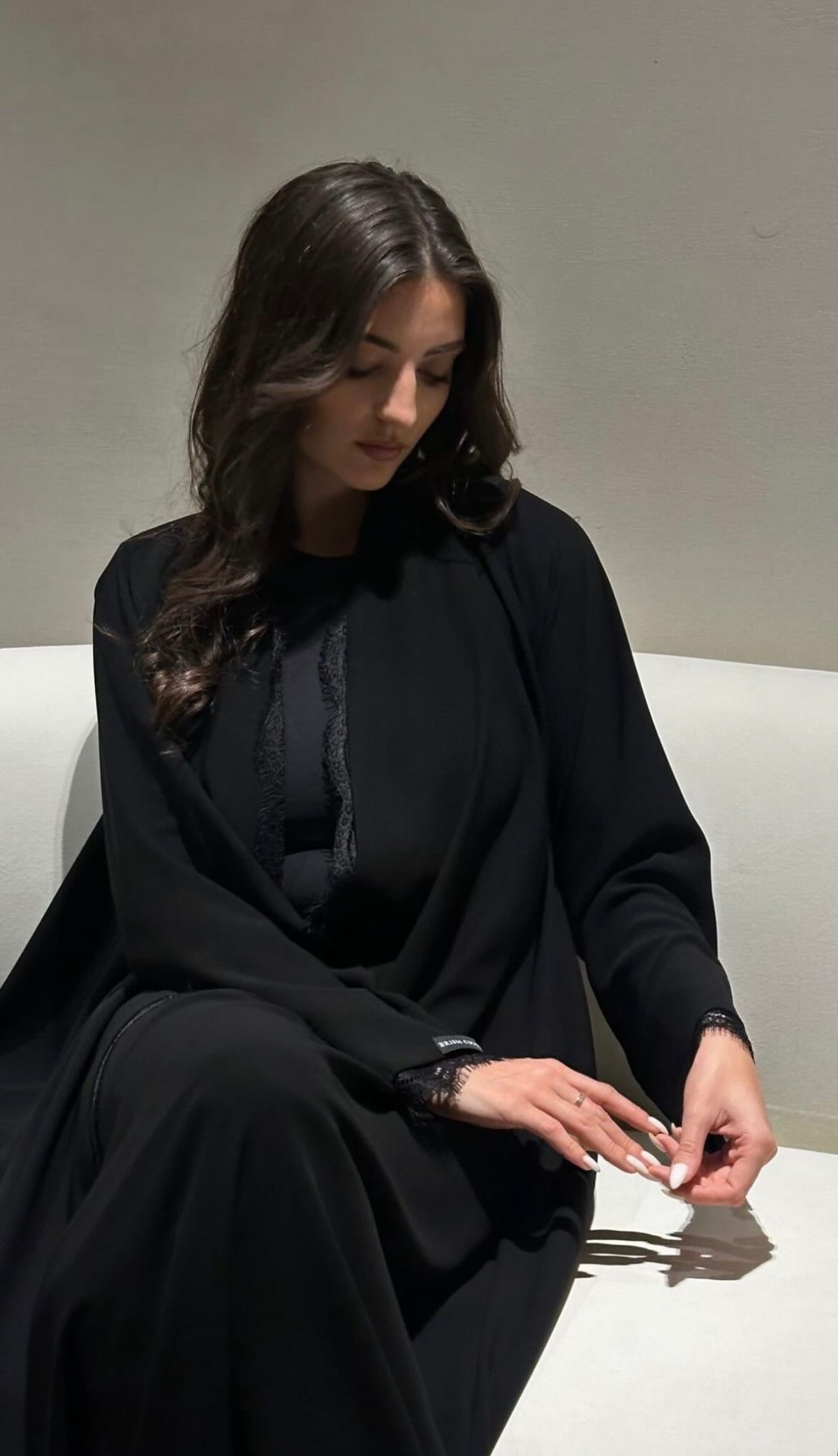 Noir Lace Abaya